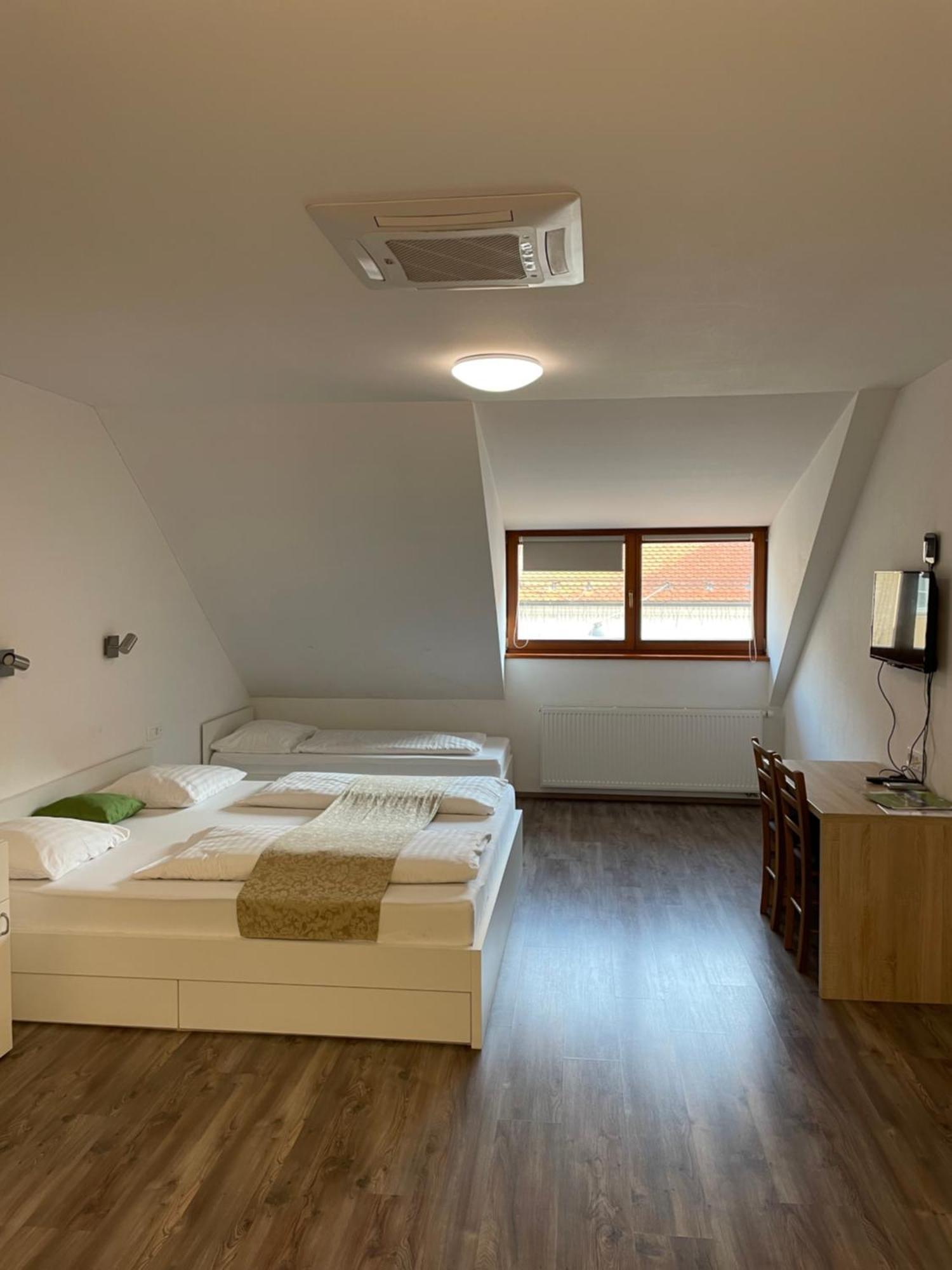 Guesthouse Stari Mayr Kranj Eksteriør billede